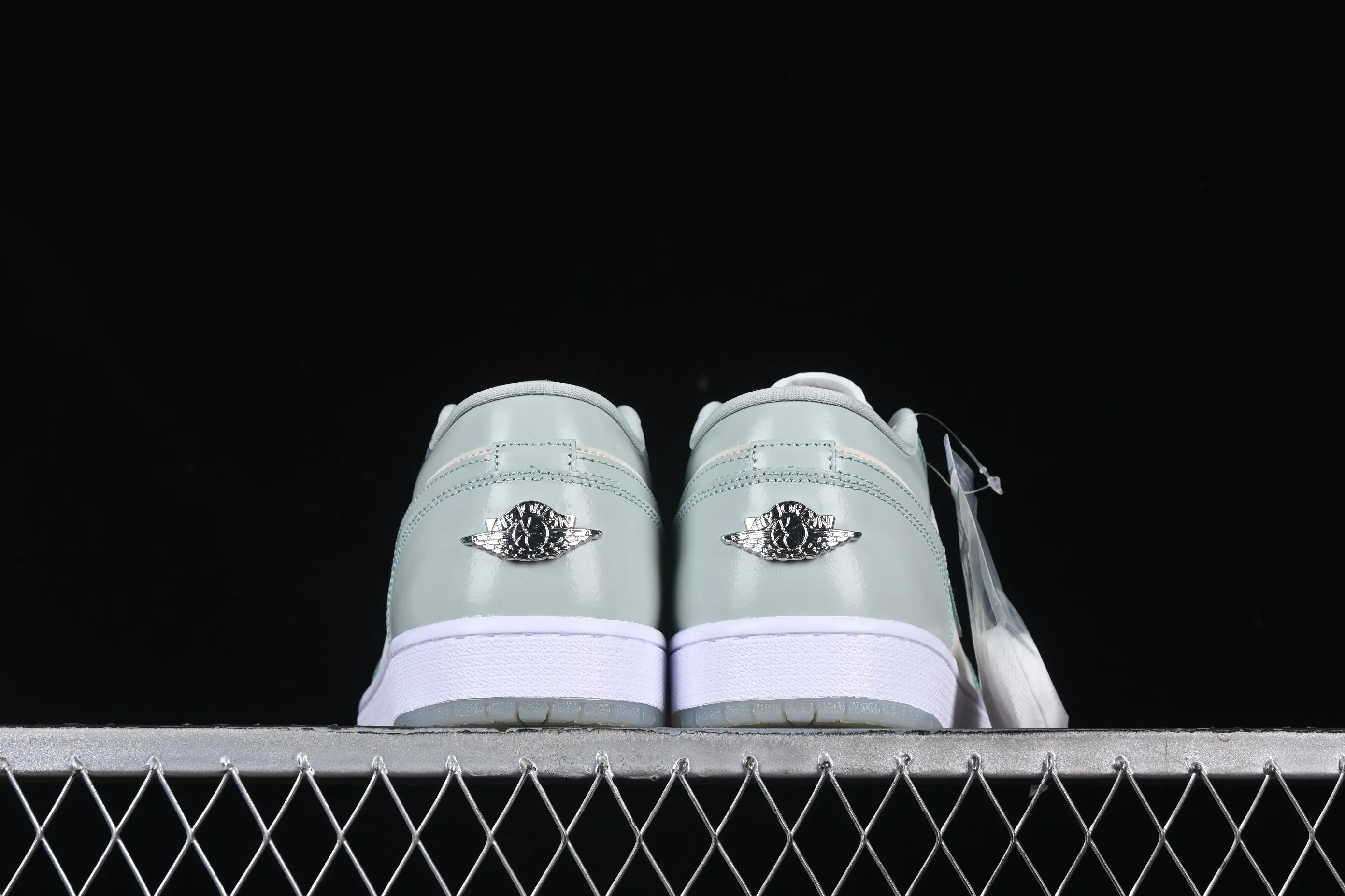 All categories Air Jordan Jordan series basketball shoes Air Jordan 1 Low Air Jordan 1 Low AJ1 Joe 1 amber green low-top cultural and casual sneakers HF4078-100